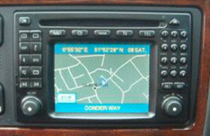 MERCEDES BENZ navigacija Europa sistemoms COMAND 2.0/2.5 / COMMAND-APS (Blaupunkt TravelPilot DX) (kodas mb15)