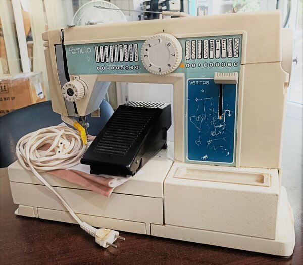 sewing machine for repair
